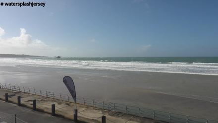 St. Quens Bay Jersey Island Live Webcam - Mar 11, 2026, 11:24am GMT