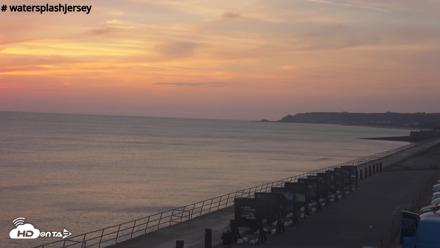 St. Quens Bay Jersey Island Live Webcam - Jul 14, 2026, 9:03pm BST