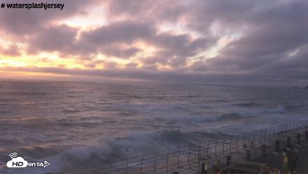 St. Quens Bay Jersey Island Live Webcam - Sep 13, 2026, 7:45pm BST