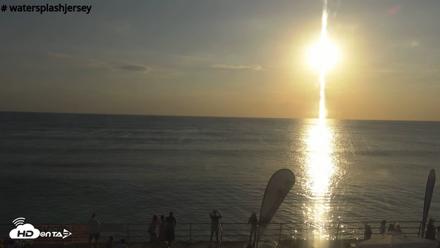 St. Quens Bay Jersey Island Live Webcam - Aug 12, 2026, 7:20pm BST