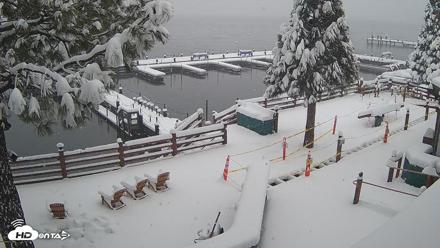 Sunnyside Resort West Shore Tahoe Live Webcam - Apr 12, 2026, 9:14am PDT