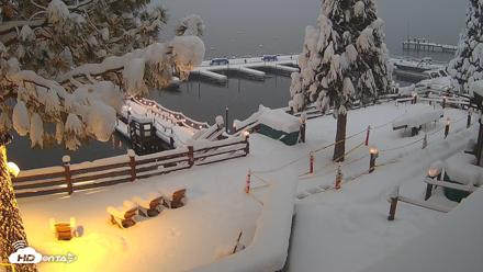 Sunnyside Resort West Shore Tahoe Live Webcam - Apr 12, 2026, 7:40pm PDT