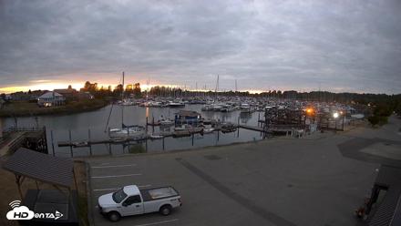 Point Roberts Marina NW Live Webcam - Sep 7, 2026, 8:06pm PDT