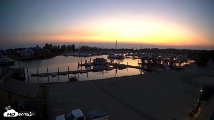 Point Roberts Marina NW Live Webcam - Aug 13, 2026, 8:55pm PDT