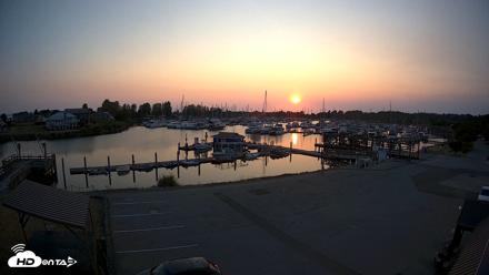 Point Roberts Marina NW Live Webcam - Aug 14, 2026, 8:06pm PDT