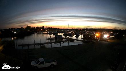 Point Roberts Marina NW Live Webcam - Sep 8, 2026, 8:29pm PDT