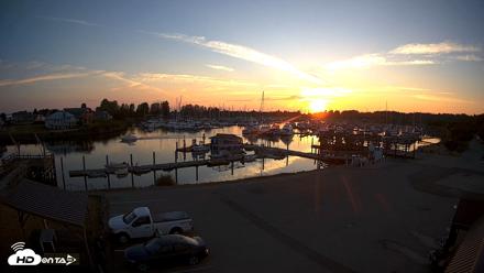 Point Roberts Marina NW Live Webcam - Aug 7, 2026, 8:36pm PDT