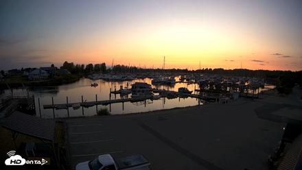 Point Roberts Marina NW Live Webcam - Aug 12, 2026, 8:42pm PDT