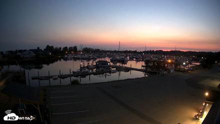 Point Roberts Marina NW Live Webcam - Aug 5, 2026, 9:29pm PDT