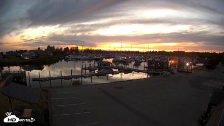 Point Roberts Marina NW Live Webcam - Sep 10, 2026, 8:04pm PDT