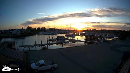 Point Roberts Marina NW Live Webcam - Aug 19, 2026, 8:14pm PDT
