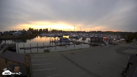 Point Roberts Marina NW Live Webcam - Sep 11, 2026, 7:48pm PDT