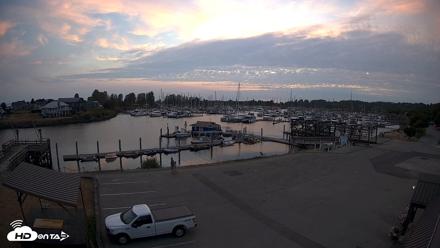 Point Roberts Marina NW Live Webcam - Aug 21, 2026, 8:19pm PDT