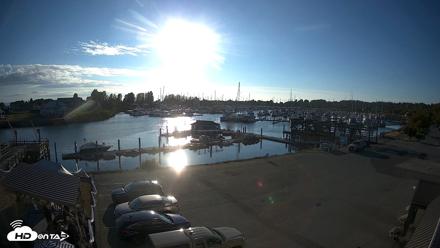 Point Roberts Marina NW Live Webcam - Aug 29, 2026, 6:30pm PDT