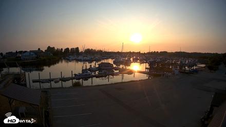 Point Roberts Marina NW Live Webcam - Aug 5, 2026, 7:57pm PDT