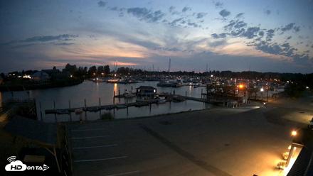 Point Roberts Marina NW Live Webcam - Aug 25, 2026, 8:51pm PDT