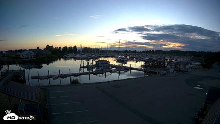 Point Roberts Marina NW Live Webcam - Jul 30, 2026, 8:46pm PDT