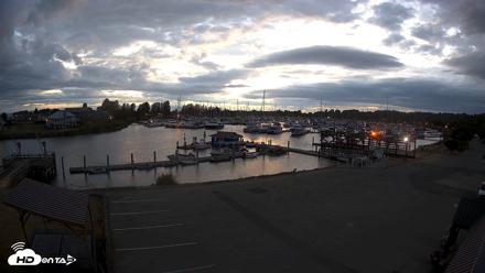 Point Roberts Marina NW Live Webcam - Sep 1, 2026, 8:16pm PDT