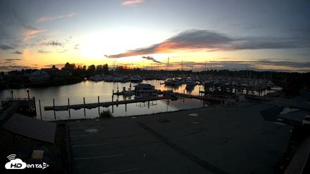 Point Roberts Marina NW Live Webcam - Sep 29, 2026, 7:03pm PDT