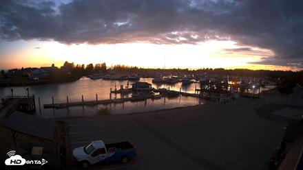 Point Roberts Marina NW Live Webcam - Sep 13, 2026, 7:57pm PDT