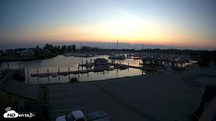 Point Roberts Marina NW Live Webcam - Aug 13, 2026, 8:09pm PDT
