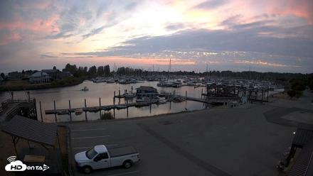 Point Roberts Marina NW Live Webcam - Aug 21, 2026, 8:24pm PDT
