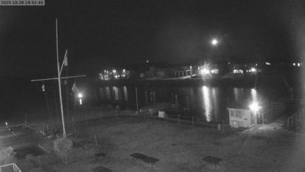 Point Roberts Marina Live Webcam - Oct 26, 2025, 7:49pm PDT