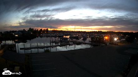 Point Roberts Marina NW Live Webcam - Sep 10, 2026, 8:14pm PDT