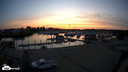 Point Roberts Marina NW Live Webcam - Sep 8, 2026, 7:43pm PDT