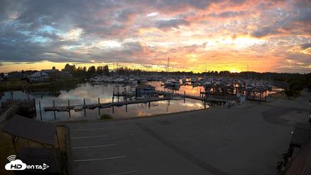 Point Roberts Marina NW Live Webcam - Jun 15, 2026, 9:03pm PDT