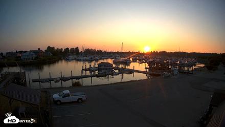 Point Roberts Marina NW Live Webcam - Aug 6, 2026, 8:26pm PDT