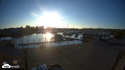 Point Roberts Marina NW Live Webcam - Sep 16, 2026, 6:40pm PDT
