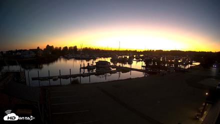 Point Roberts Marina NW Live Webcam - Aug 20, 2026, 8:50pm PDT