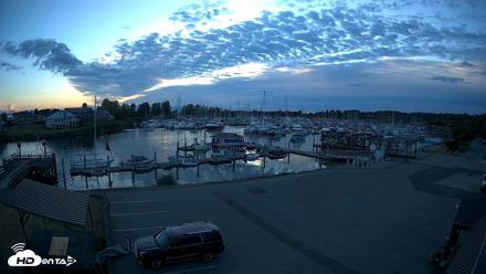 Point Roberts Marina NW Live Webcam - Sep 3, 2026, 7:38pm PDT