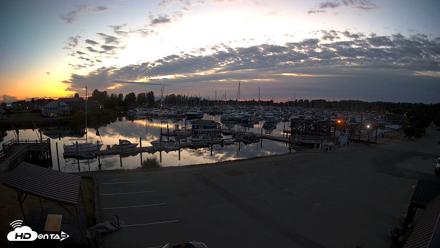 Point Roberts Marina NW Live Webcam - Sep 3, 2026, 8:13pm PDT