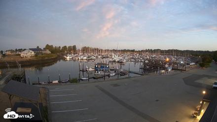 Point Roberts Marina NW Live Webcam - Aug 19, 2026, 5:41am PDT
