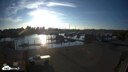 Point Roberts Marina NW Live Webcam - Sep 20, 2026, 6:15pm PDT