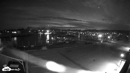 Point Roberts Marina NW Live Webcam - Aug 25, 2026, 9:16pm PDT