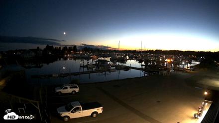 Point Roberts Marina NW Live Webcam - Jul 18, 2026, 10:14pm PDT