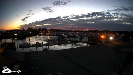 Point Roberts Marina NW Live Webcam - Sep 3, 2026, 8:32pm PDT