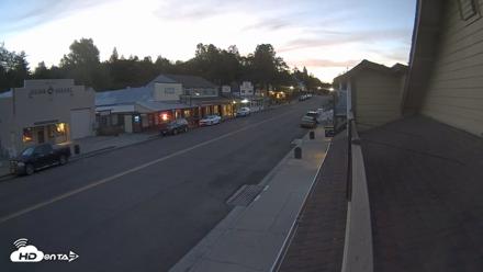 Downtown Julian Live Webcam - Sep 20, 2026, 6:16am PDT