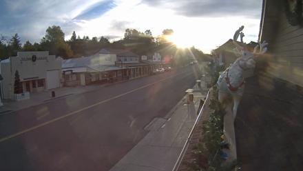 Downtown Julian Live Webcam - Nov 27, 2025, 7:08am PST