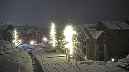 Mountain Lodge Telluride Live Webcam - Jan 24, 2026, 5:47am MST