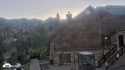 Mountain Lodge Telluride Live Webcam - Jun 11, 2026, 6:04am MDT
