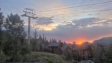 Mountain Lodge Telluride Live Webcam - Jul 13, 2025, 8:30pm MDT