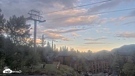 Mountain Lodge Telluride Live Webcam - Sep 8, 2026, 7:05am MDT