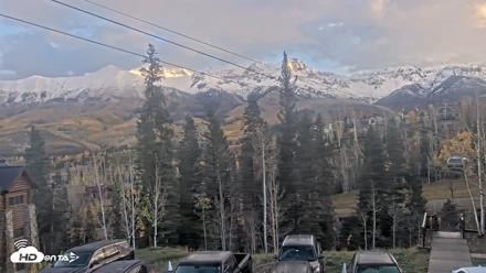 Mountain Lodge Telluride Live Webcam - Oct 23, 2026, 7:58am MDT