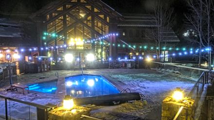 Mountain Lodge Telluride Live Webcam - Dec 13, 2025, 6:30pm MST