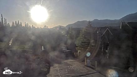 Mountain Lodge Telluride Live Webcam - May 27, 2026, 7:40pm MDT