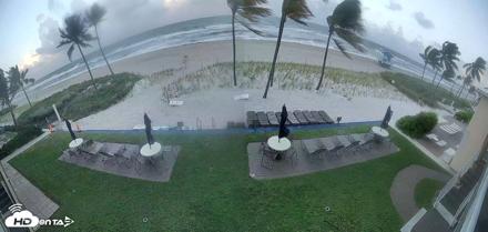 Hollywood Beach Enchanted Isle Resort Live Cam - Oct 26, 2026, 6:33pm EDT